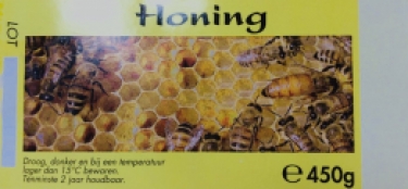 Etiketten 250 stuks stickers op rol kopen bij Imkerij De Linde